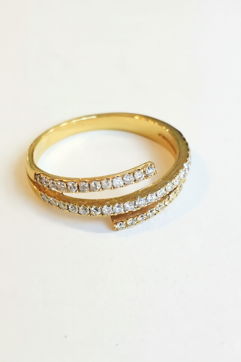 Anillo con Brillantes Naturales