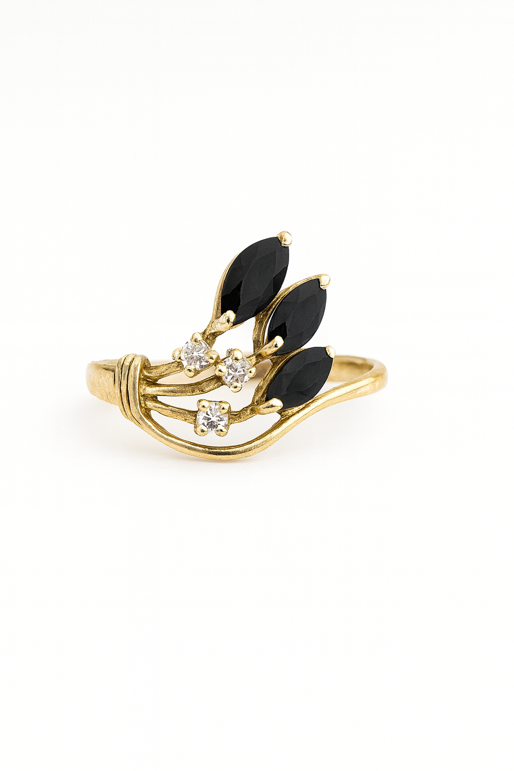 Anillo con Zafiros y Circones
